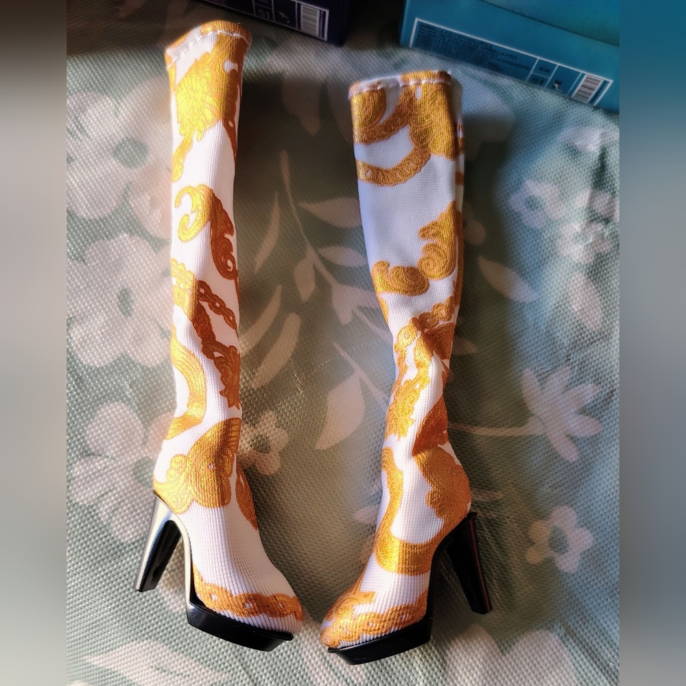 Rainbow High Gold & White Boots For Dolls